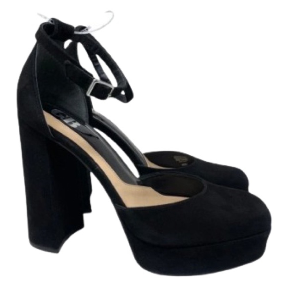 Gianni Bini Platform Heels  Runway Pumps Size 8.5